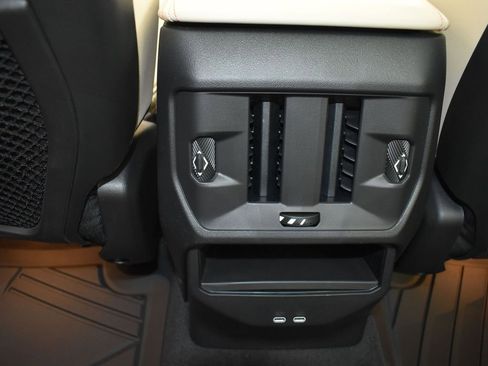 Certified 2025 BMW X3 xDrive30i AWD/4WD image 18