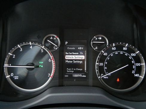 Certified 2023 Lexus GX 460 Premium w/ Premium Package AWD/4WD image 30