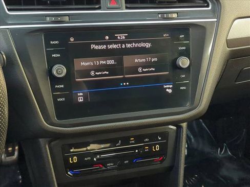 Certified 2022 Volkswagen Tiguan SE R-Line image 15