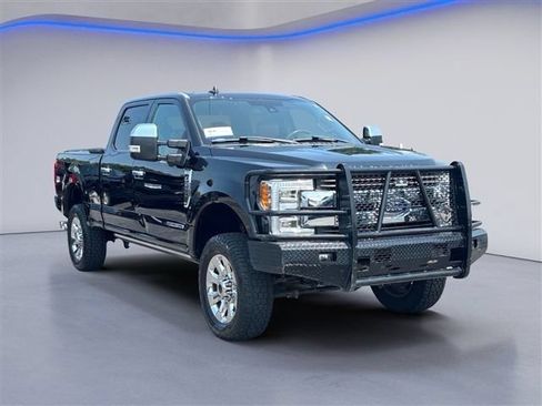 Used 2019 Ford F250 King Ranch w/ King Ranch Ultimate Package AWD/4WD image 5