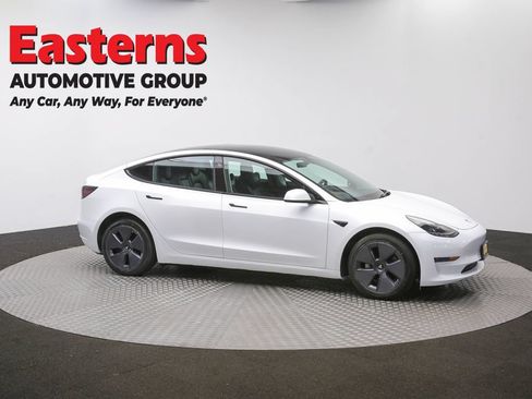 Used 2023 Tesla Model 3 Standard Range RWD image 41