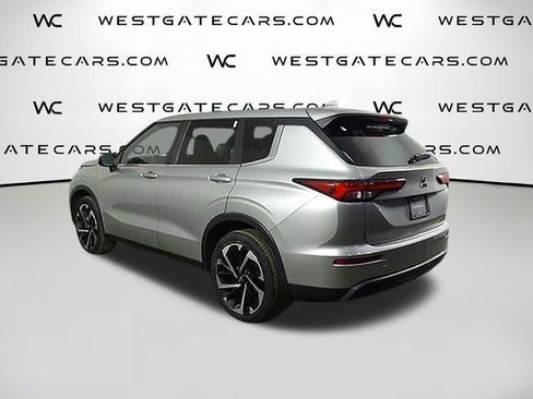 Used 2022 Mitsubishi Outlander ES image 5