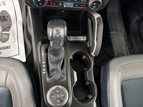 Used 2021 Ford Bronco Outer Banks AWD/4WD image 21