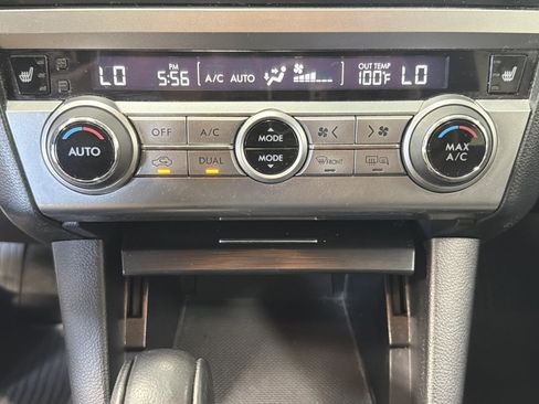 Used 2016 Subaru Outback 2.5i Limited AWD/4WD image 22