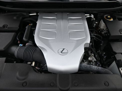 Used 2023 Lexus GX 460 Premium w/ Accessory Package AWD/4WD image 24