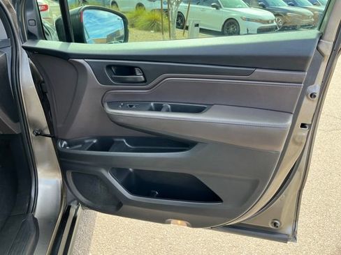 Used 2018 Honda Odyssey EX-L image 22