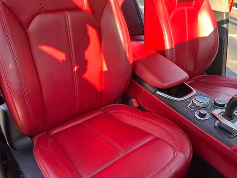 Used 2020 Alfa Romeo Stelvio w/ Nero Edizione image 14