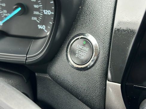 Used 2021 Ford EcoSport SE w/ SE Convenience Package image 33