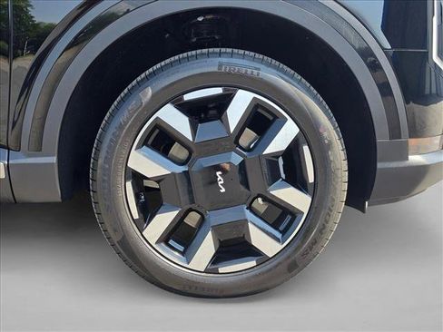 Used 2027 Kia Telluride S w/ Towing Package AWD/4WD image 9