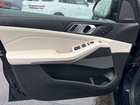 Used 2024 BMW X5 xDrive50e w/ Executive Package image 16