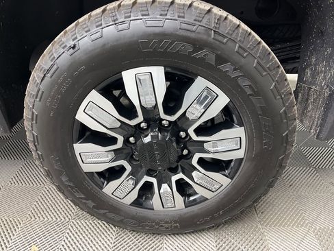 New 2026 GMC Sierra 2500 Denali w/ Denali Reserve Package image 4