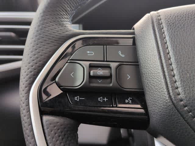 Used 2025 Toyota Tundra Platinum AWD/4WD image 26
