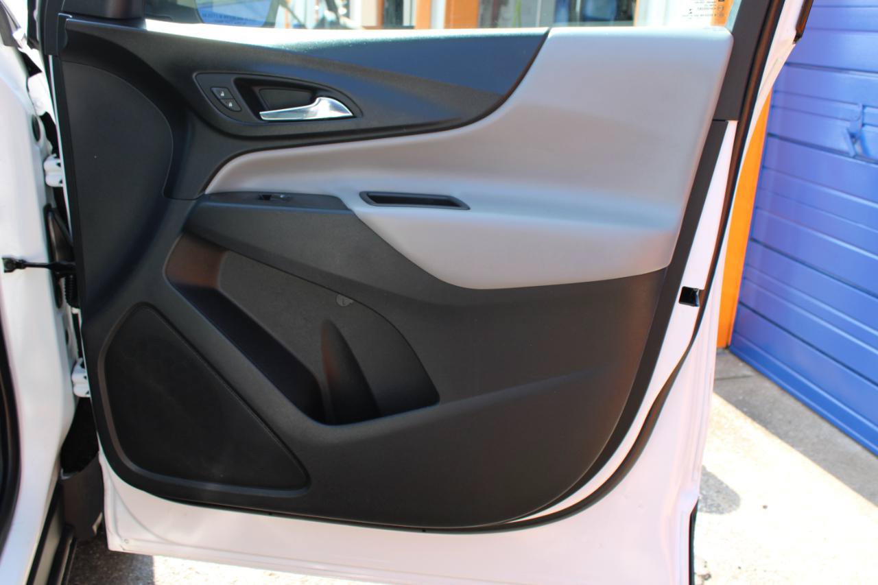 Used 2020 Chevrolet Equinox LT FWD image 49