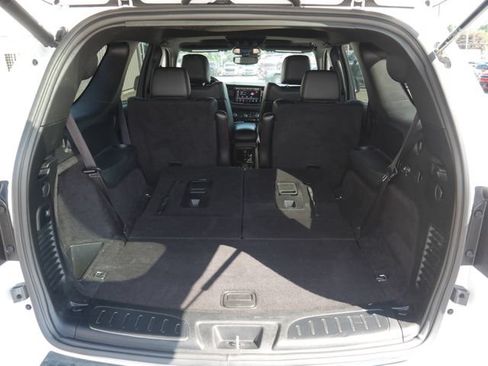 Used 2025 Dodge Durango GT AWD/4WD image 11