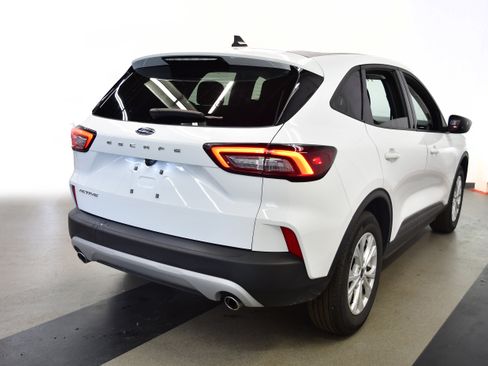 Used 2025 Ford Escape Active FWD image 7