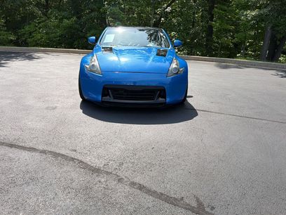 Used 2009 Nissan 370Z Touring w/ Sport Pkg