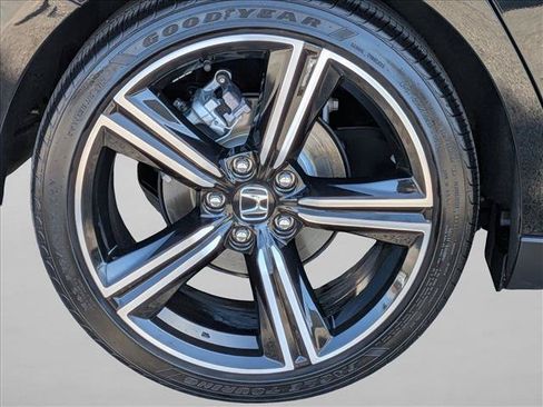Used 2024 Honda Accord Sport image 23