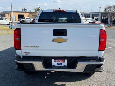 Used 2015 Chevrolet Colorado W/T w/ WT Convenience Package image 4