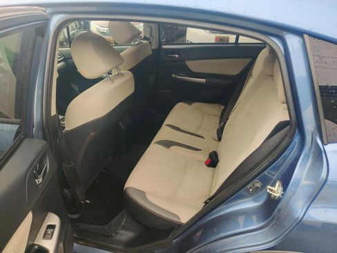 Used 2017 Subaru Crosstrek 2.0i Premium w/ Moonroof Package image 10