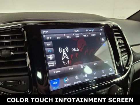 Used 2020 Jeep Grand Cherokee Trailhawk AWD/4WD image 12