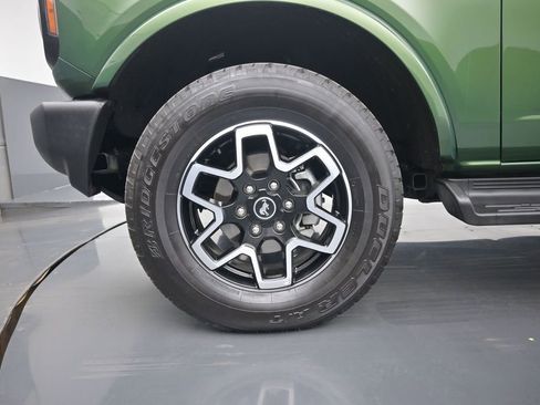 Certified 2025 Ford Bronco Outer Banks AWD/4WD image 25