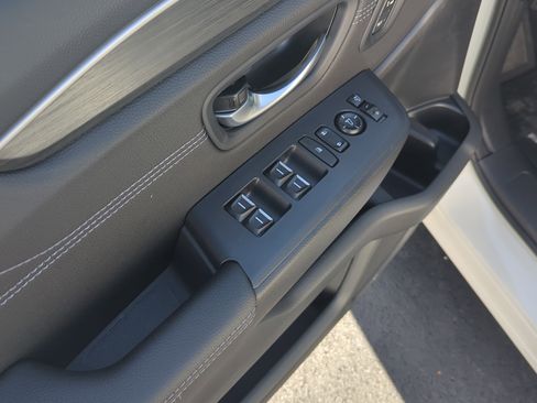 New 2026 Honda Pilot Touring image 17