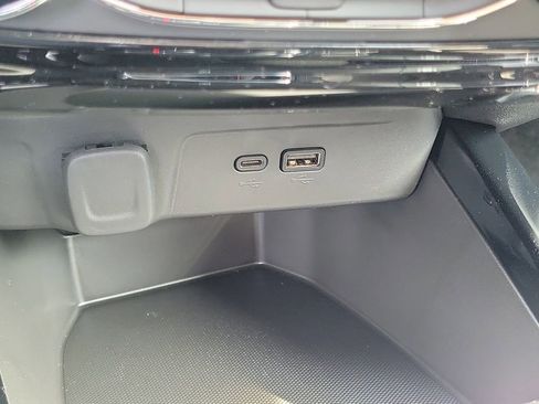 New 2026 Chevrolet Trax RS w/ Driver Confidence Package image 10