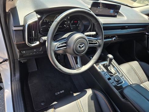 Used 2025 MAZDA CX-50 AWD 2.5 S w/ Cargo Package image 18