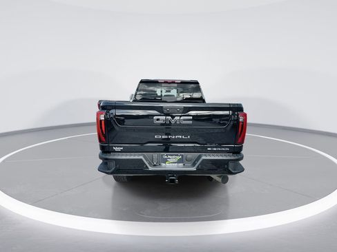 New 2026 GMC Sierra 2500 Denali Ultimate w/ Max Trailering Package image 7