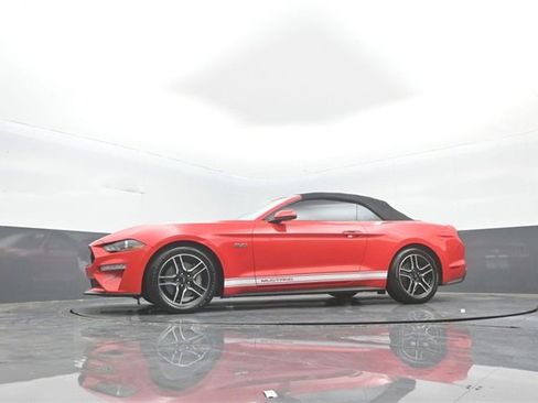 Certified 2019 Ford Mustang GT Premium image 30