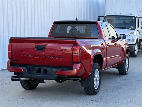 Used 2024 Toyota Tacoma SR5 image 3