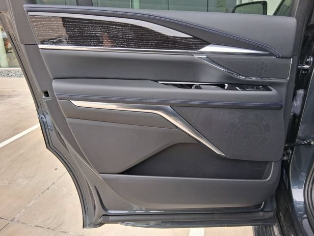 New 2026 Cadillac Escalade IQ Luxury 1 AWD/4WD image 24