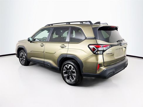 Certified 2026 Subaru Forester Premium AWD/4WD image 5
