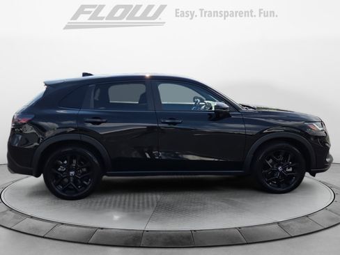 Certified 2025 Honda HR-V Sport image 8