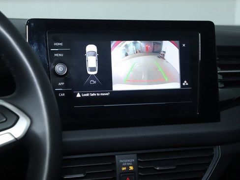 Certified 2025 Volkswagen Jetta S image 27