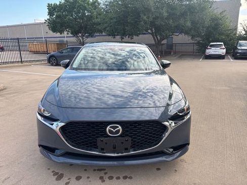 Used 2023 MAZDA MAZDA3 s FWD image 2
