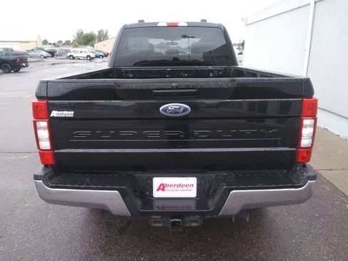 Used 2022 Ford F250 XLT image 6