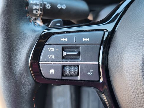 Used 2025 Honda CR-V Sport Touring image 24