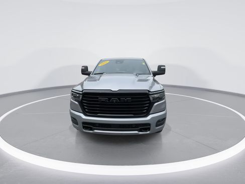 Used 2025 RAM 1500 Laramie w/ Night Edition AWD/4WD image 3