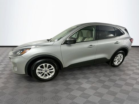 Certified 2022 Ford Escape SE AWD/4WD image 4