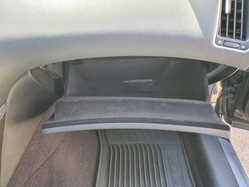 Used 2015 INFINITI Q50 Premium w/ Deluxe Touring Package image 23