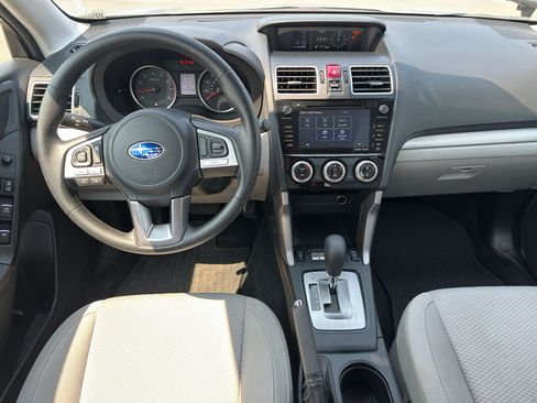 Used 2017 Subaru Forester 2.5i Premium w/ All-Weather Package AWD/4WD image 21
