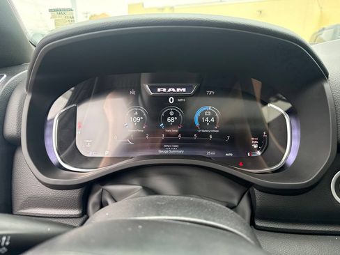 New 2026 RAM 1500 Big Horn AWD/4WD image 11