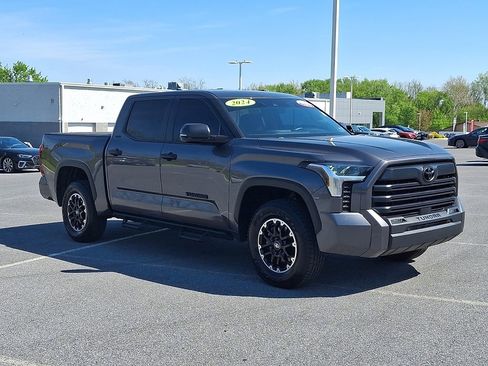Used 2024 Toyota Tundra SR5 w/ SR5 Convenience Package AWD/4WD image 3