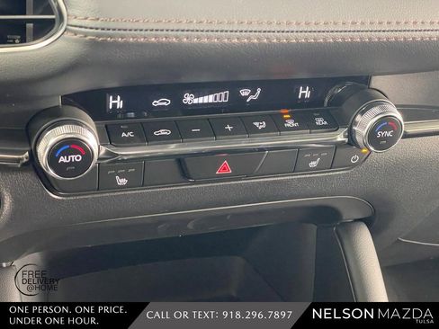 New 2026 MAZDA MAZDA3 2.5 S Hatchback w/ Premium Pkg image 33