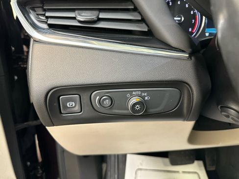 Used 2018 Buick Enclave Premium w/ Experience Buick Package image 23