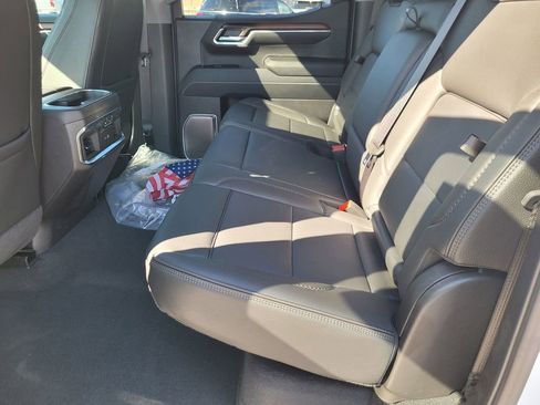 New 2026 GMC Sierra 1500 Denali w/ Denali Reserve Package AWD/4WD image 8