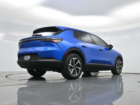 Used 2025 Chevrolet Equinox EV LT image 45