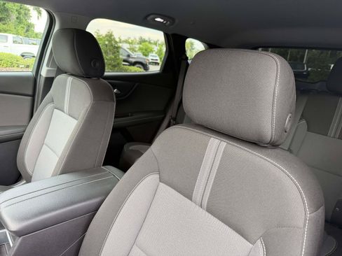 Used 2025 Chevrolet Blazer LT FWD image 20
