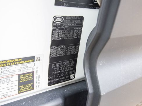 Used 2020 Land Rover Defender 110 S image 27